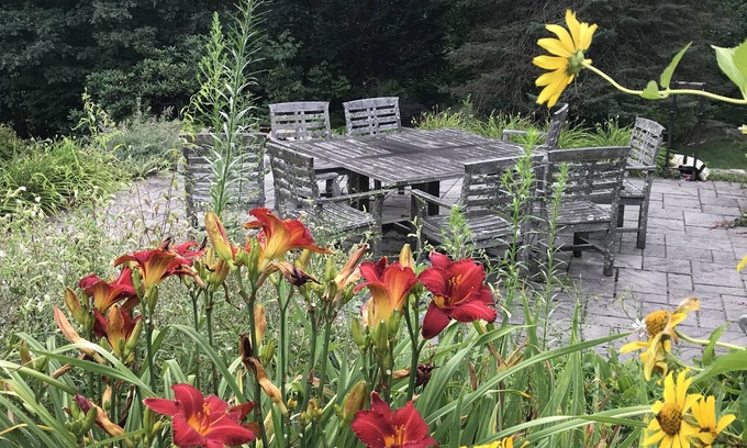 Fitchburg Bed & Breakfast | Howarth House B&B