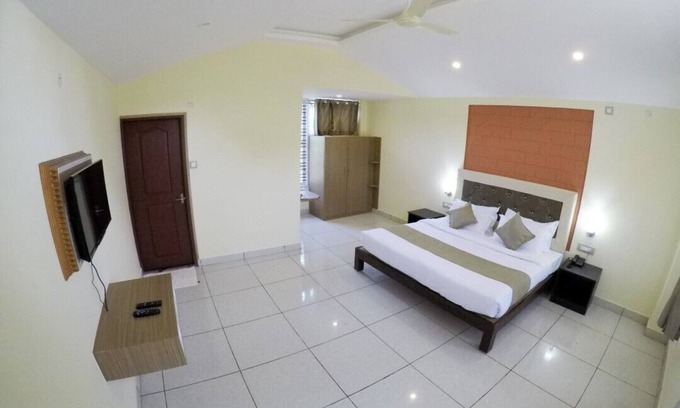 Kushalnagar House | Hoysala Resort COTTAGE 8