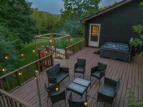 Rogers House | Huckleberry Arch