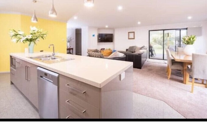 Wynyard House | Huge family home sleeps 8