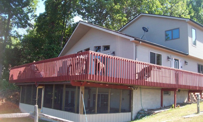 Wolcott House | Huge Open Floor Plan! New Owner Of This Beautiful Hidden Gem as of February 2016