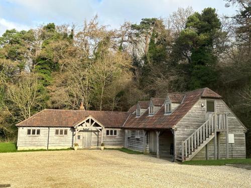 Shoscombe Cabin | Huish Lodge