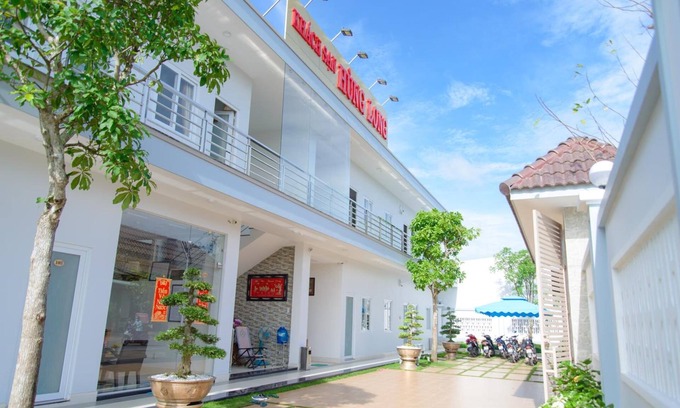 Giong Trom Hotel | Hung Long Hotel