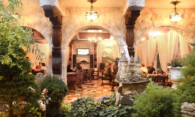 Turda Hotel | Hunter Prince Castle Hotel