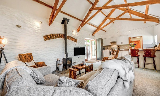 Hundleton Cottage | Hunters Lodge - UK41503