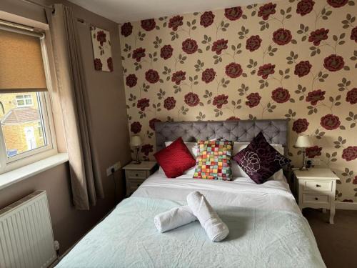 Huntingdon House | Huntingdon walk to town centre, cosy, Free parking