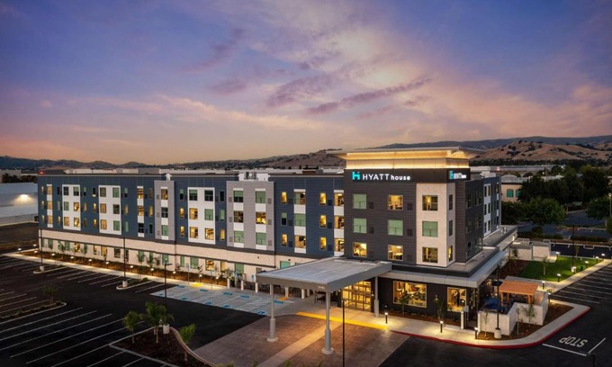 Nut Tree Hotel | Hyatt House Vacaville