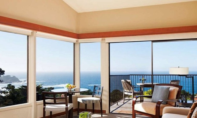Carmel Highlands Resort | Hyatt Residence Club 1-bedroom 2 baths, living room, kitchen, beautiful views,