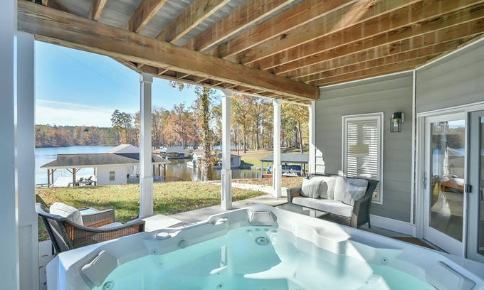 Semora House | Hyco Lake’s Crystal Haven - Hot-tub, Large Dock