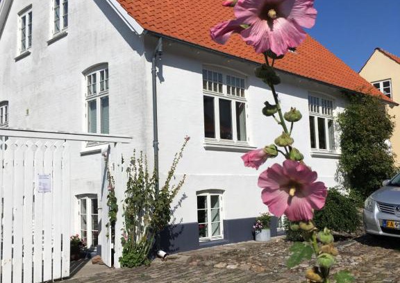 Ebeltoft Apartment | Hyggelig lille lejlighed