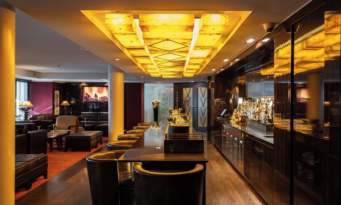 Statiekwartier Hotel | Hyllit Hotel