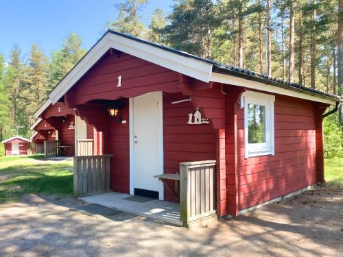 Lovsjo House | Hyltena Stugby