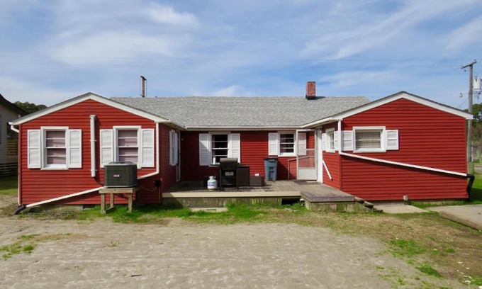 Coinjock House | HypNautic