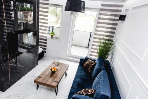 Konin Apartment | Hypnotize Apartment Glamour