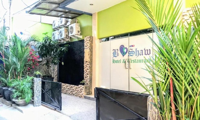 Kebon Sirih Hotel | Ian Hotel B Shaw Jaksa