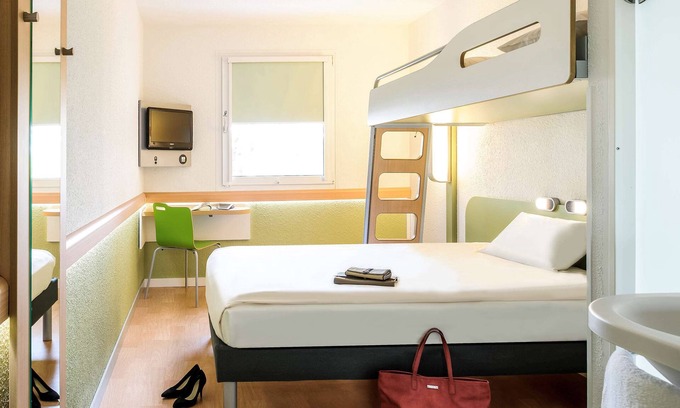 Kesselsdorf Hotel | Ibis Budget Dresden Kesselsdorf
