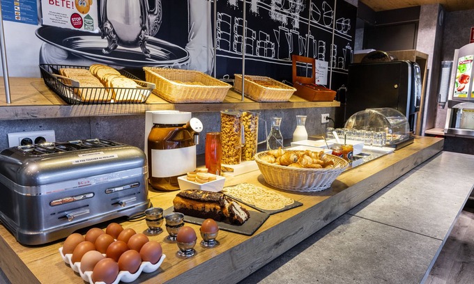 Villemomble Hotel | ibis budget Villemomble