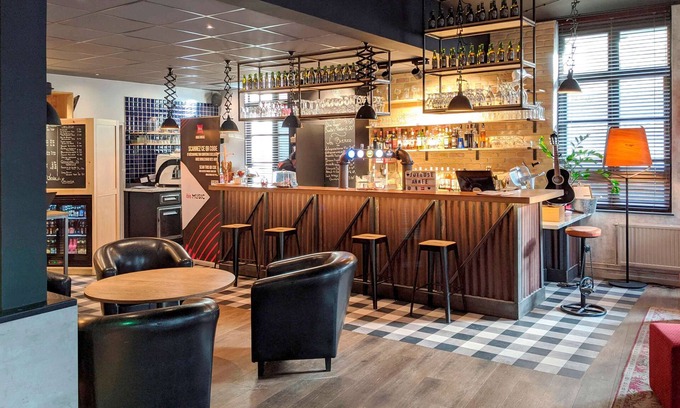 Saint-Omer Hotel | ibis Saint Omer Centre