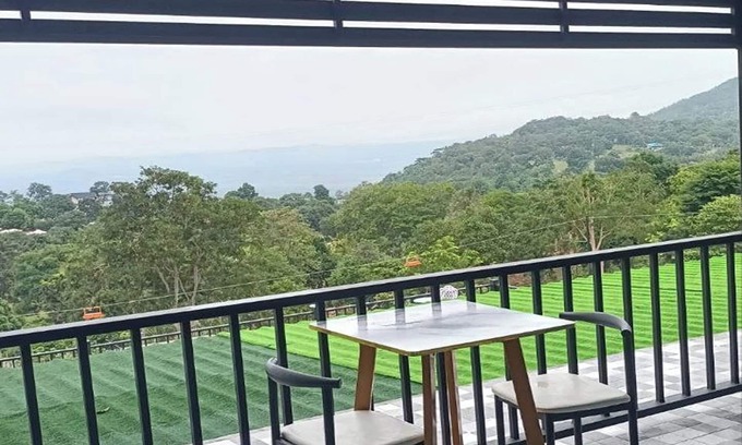 Pak Chong District Hotel | Ice Hill
