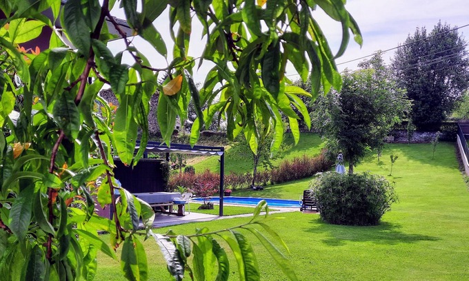 Soto de Cangas House | Ideal house for families. Private heated swimming pool.