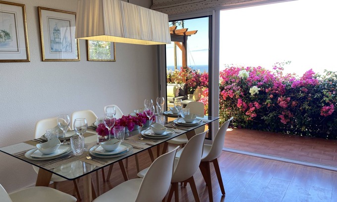Santa Luzia House | Ideal house for families, with clear sea view