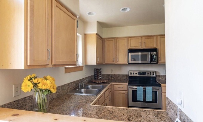 Winter Park House | Ideal Winter Park Retreat – Ski, and Relax! New Listing - 6 Yr STR Hosted Home