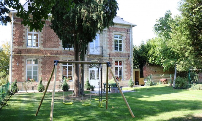 Romeries Cottage | Idyllic 90m² Ground-Floor Cottage with Private Garden, Terrace & Modern Amenities in Romeries