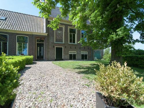 Easterlittens House | Idyllic Rural Home with Bikes