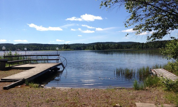 Falun House | Idyllic Swedish house in a fantastic location on its own beach