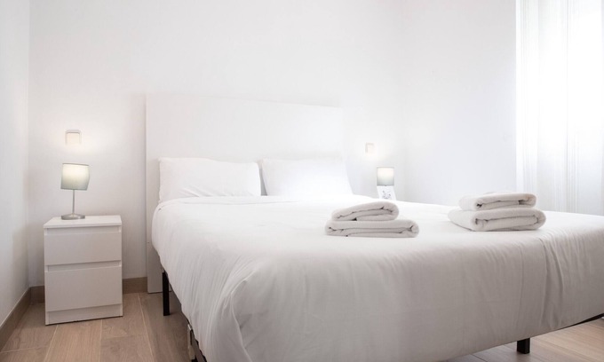 Hortaleza Apartment | Ifema- Stay with connection to Ifema & airport
