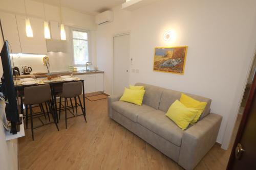 Arenzano Apartment | Il Girasole