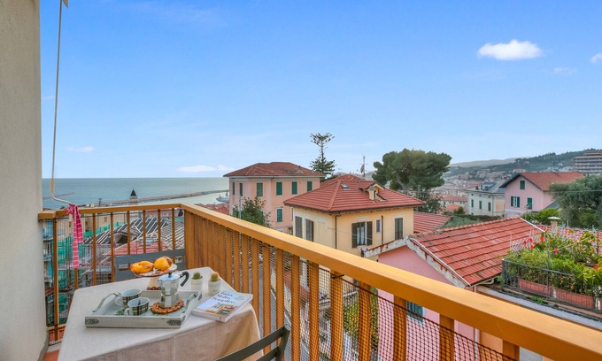 Oneglia Apartment | Il Nido di Censin, Imperia, Italy