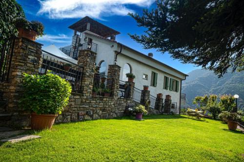 Badalucco House | Il Poggio di Maro'