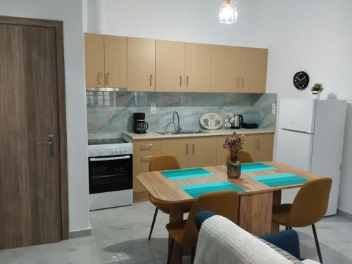 Arta Apartment | Iliana's Cozy Home