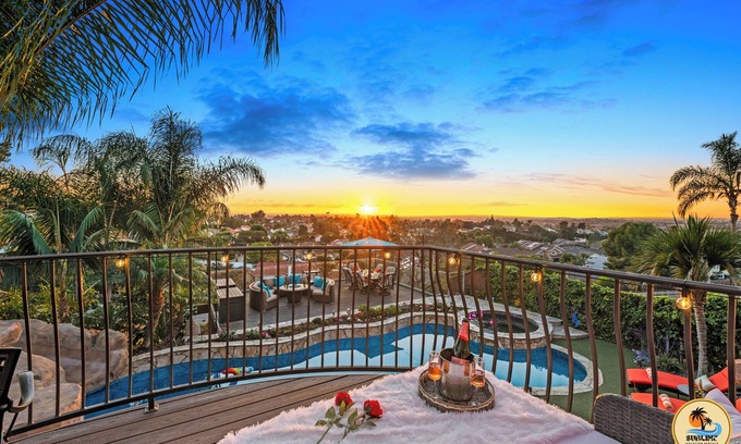 Rancho Penasquitos House | Immaculate Home-Pool, Waterslide & Elevated Views!