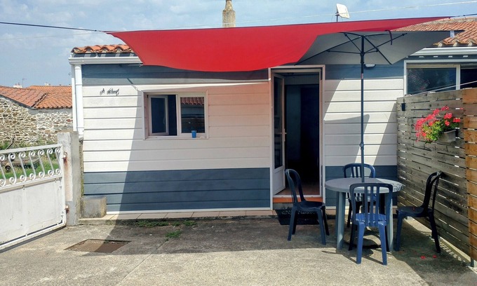 Olonne-sur-Mer House | In Chi-Couet, small house with parking and private garden