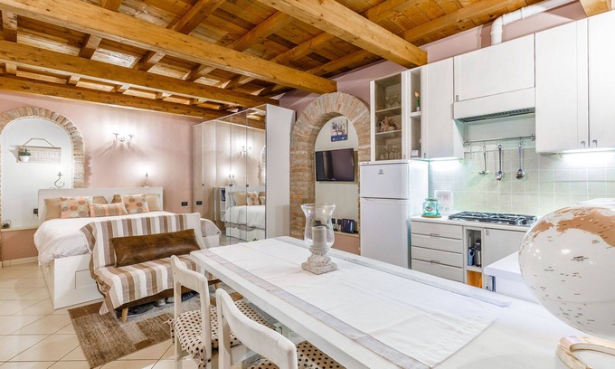 Ferrara Apartment | In the ancient Jewish ghetto