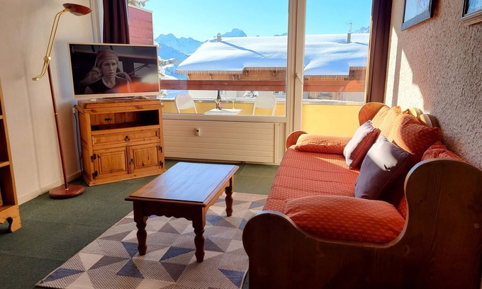 Cognet Apartment | In the heart of Alpe d'Huez, your 4-person apartment, 44 m2, south-facing