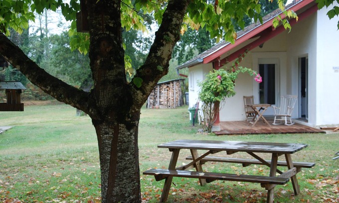 Lencouacq House | In the shade of the great oaks or in front of a roaring fire