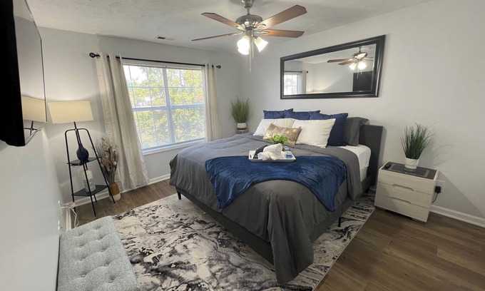 Westover Condo | Incredible 3BR w/KING beds, pool, and playground