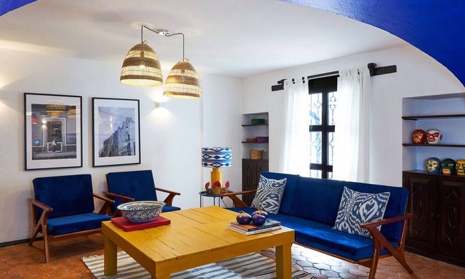 Del Carmen Ski Chalet | Incredible luxury house with 6 bedrooms, billiards and design features