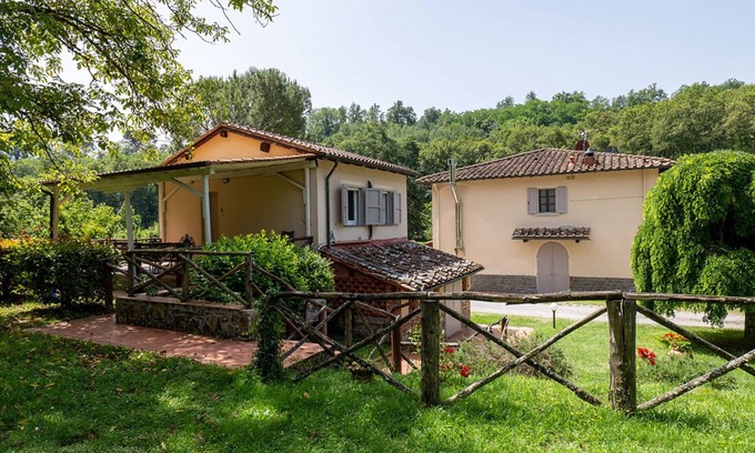 San Giovanni Valdarno Other | Independent barn in Tuscany Chianti with pool and wide terrace private barbecue