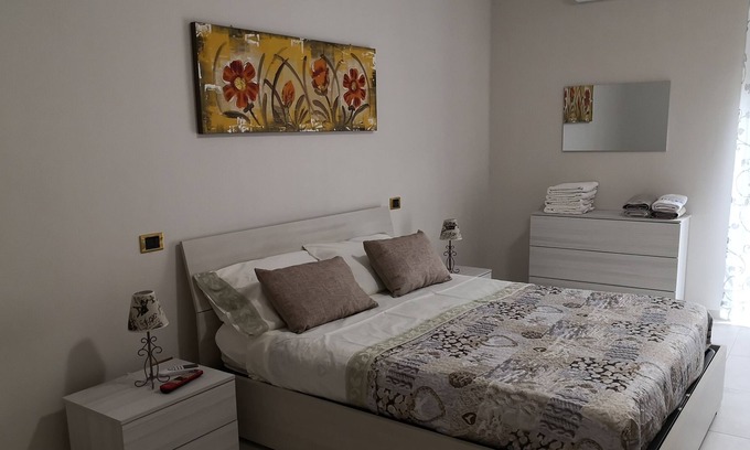 Telese Apartment | Independent apartment in the central area.