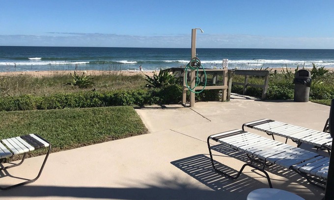 Ormond-by-the-Sea Condo | Indies House Ormond Beach Condo