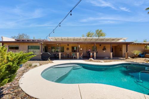 Tanque Verde House | Infamous Cowboy Ranch House