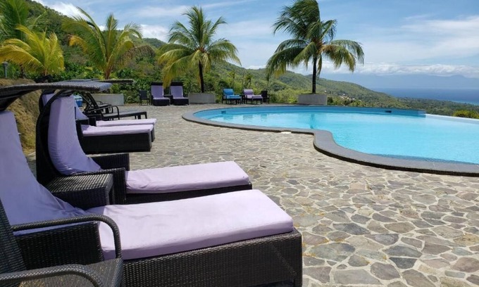 Siquijor Hotel | Infinity Heights Resort