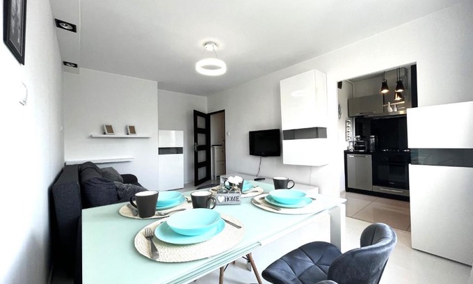 Psie Pole Apartment | INFLANCKA Apartment - Self Check-In 20h