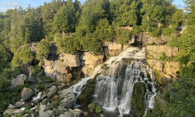 Georgian Bluffs Cottage | Inglis Falls Cottage