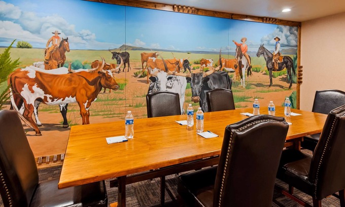 Santa Fe Hotel | Inn at Santa Fe, SureStay Collection by Best Western