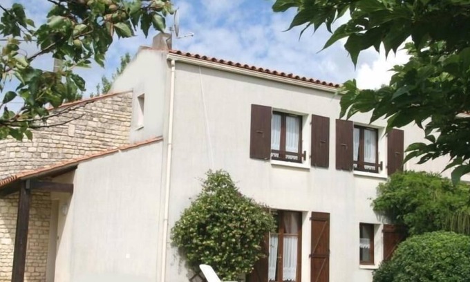 Saint-Aubin-la-Plaine House | Inn Saint-Aubin-la-Plaine, 2 bedrooms, 4 people